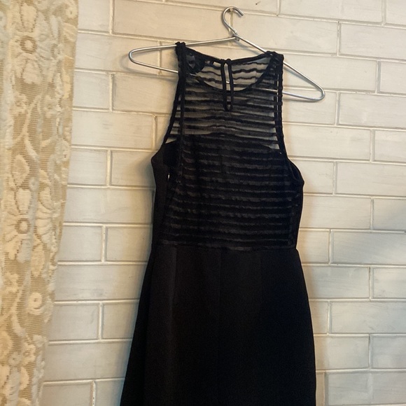 Forever21 black dress - Picture 4 of 4